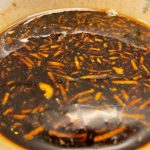 Mild bibimbapsås med sesamfrön