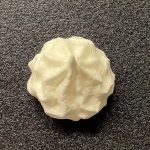 Ryggbiff med potatisbakelse och rödvinssås