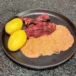 Koreanska misonudlar med fläskfärs